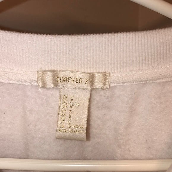 cropped red and blue striped sweatshirt - Picture 3 of 3